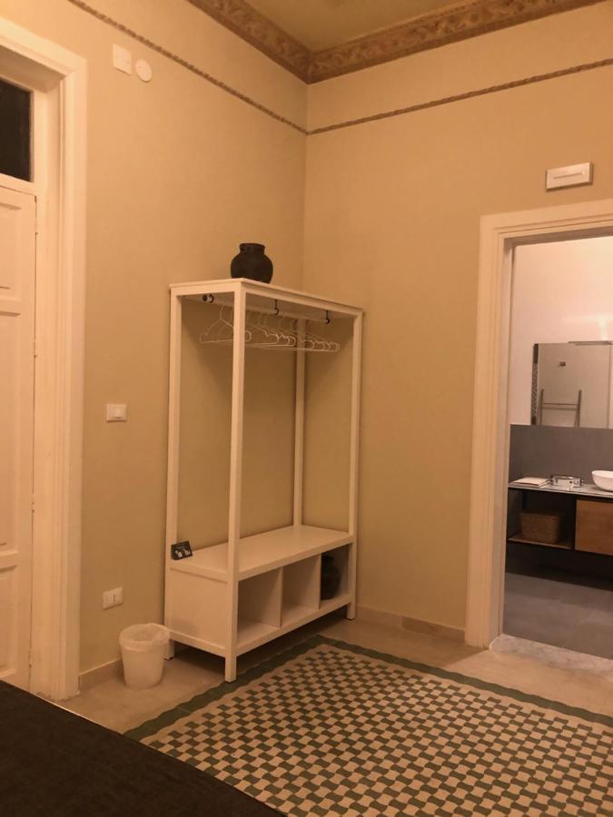 Barrique Guest House Free Bus From The Airport One Way Palermo Exteriör bild