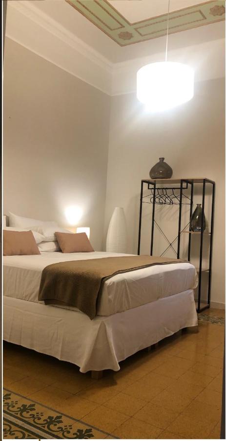 Barrique Guest House Free Bus From The Airport One Way Palermo Exteriör bild